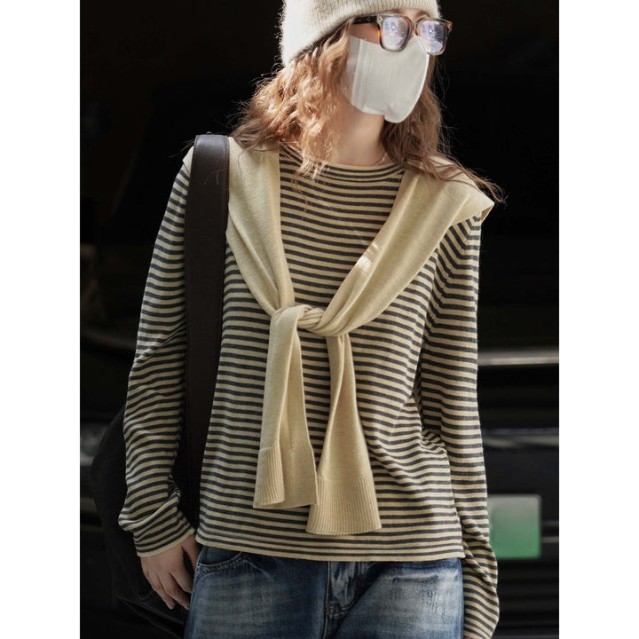 Women’s Maritime Oversize Knit Shirt with Fine Rib Structure and Round Neck Amarae