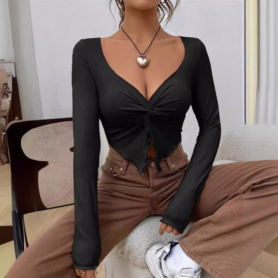 Fitted long sleeve shirt for women with a trendy knot detail Lune London