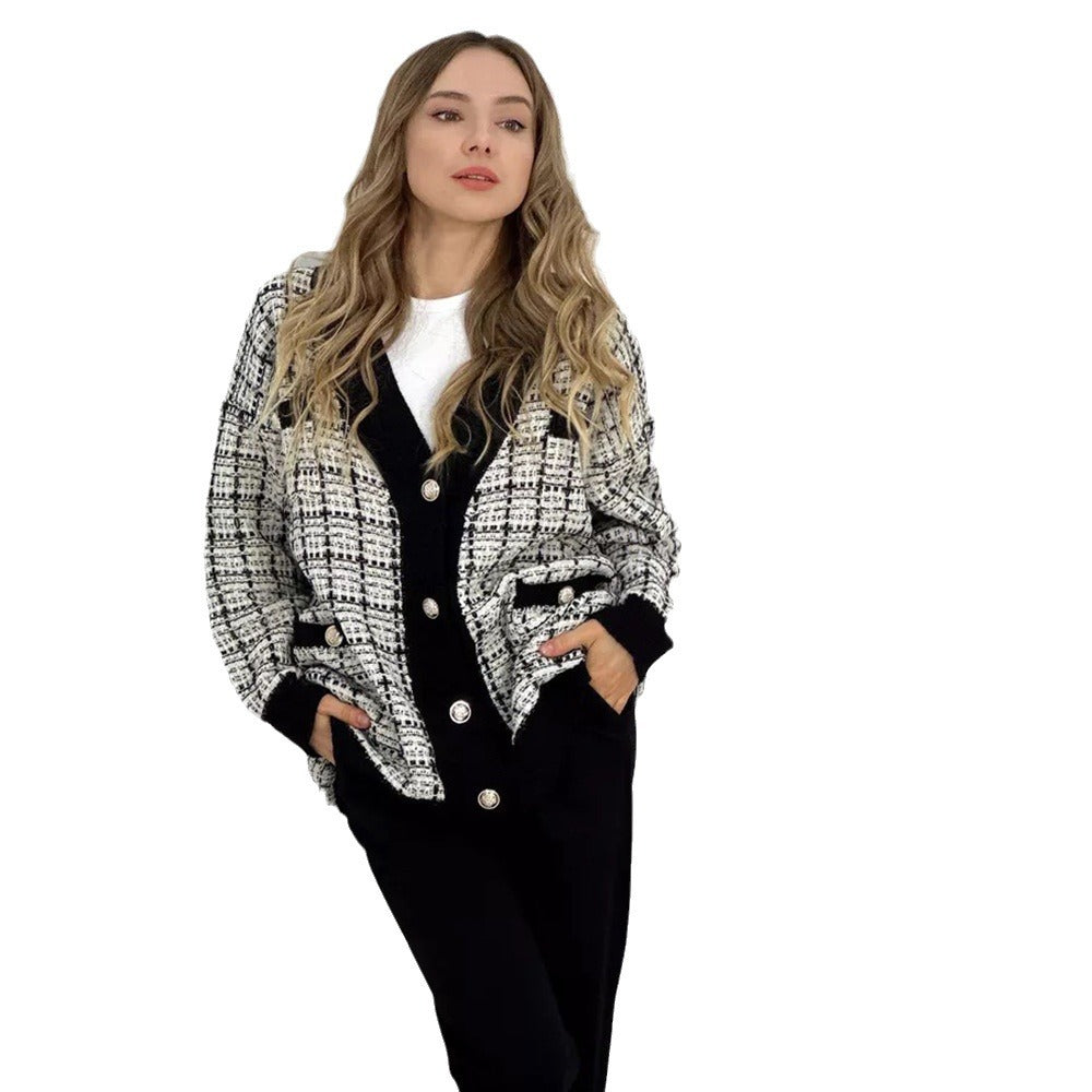 Cardigan féminin à la mode avec un élégant motif à carreaux et des poches Chic & Stil