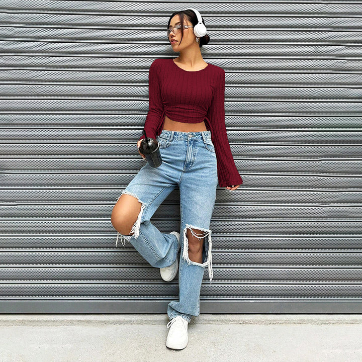 Top à manches longues crop pour femmes avec un tricot côtelé à la mode et un détail à nouer Chic & Stil