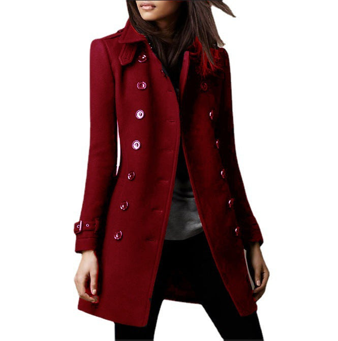 Ladies elegant and fashionable coat with double-breasted buttons and practical lapel Lune London