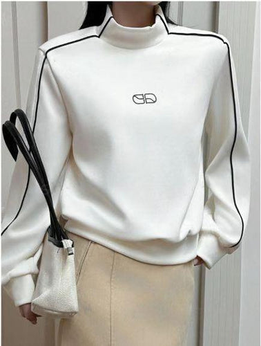 Sporty turtleneck sweater for women with contrasting seams Amarae