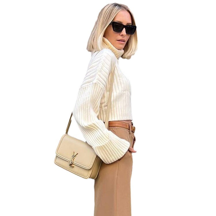 Ladies Elegant Turtleneck Sweater with Textured Rib Pattern Lune London