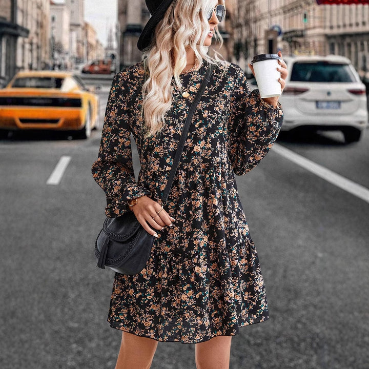 Casual dress for ladies with voluminous sleeves and playful floral accents Lune London