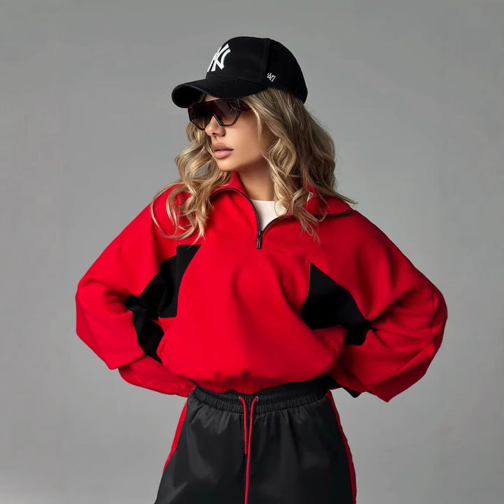 Casual sports leisure set for women with a relaxed fit and contrasting stripes Lune London