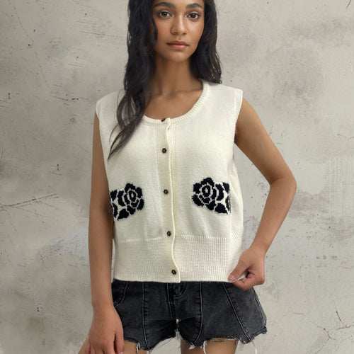 Ladies knitted vest with floral design and comfortable buttons Amarae