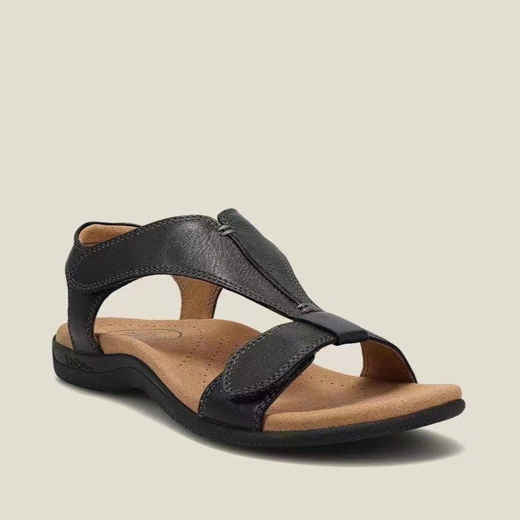 Comfortable flip-flops for women with adjustable straps and an anatomical sole Lune London