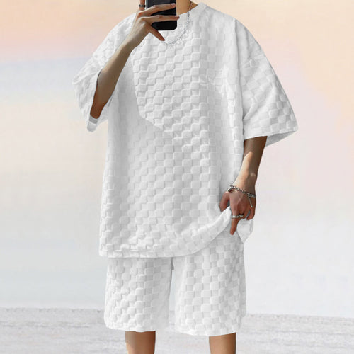 Casual men's outfit with checked pattern t-shirt and shorts Amarae