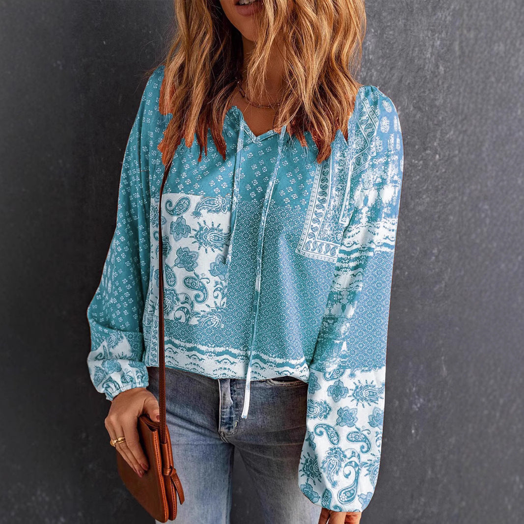 Hooded tracksuit top for women with paisley pattern and drawstring Lune London