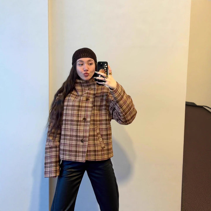 Veste check stylée pour femmes en coupe oversize tendance Chic & Stil