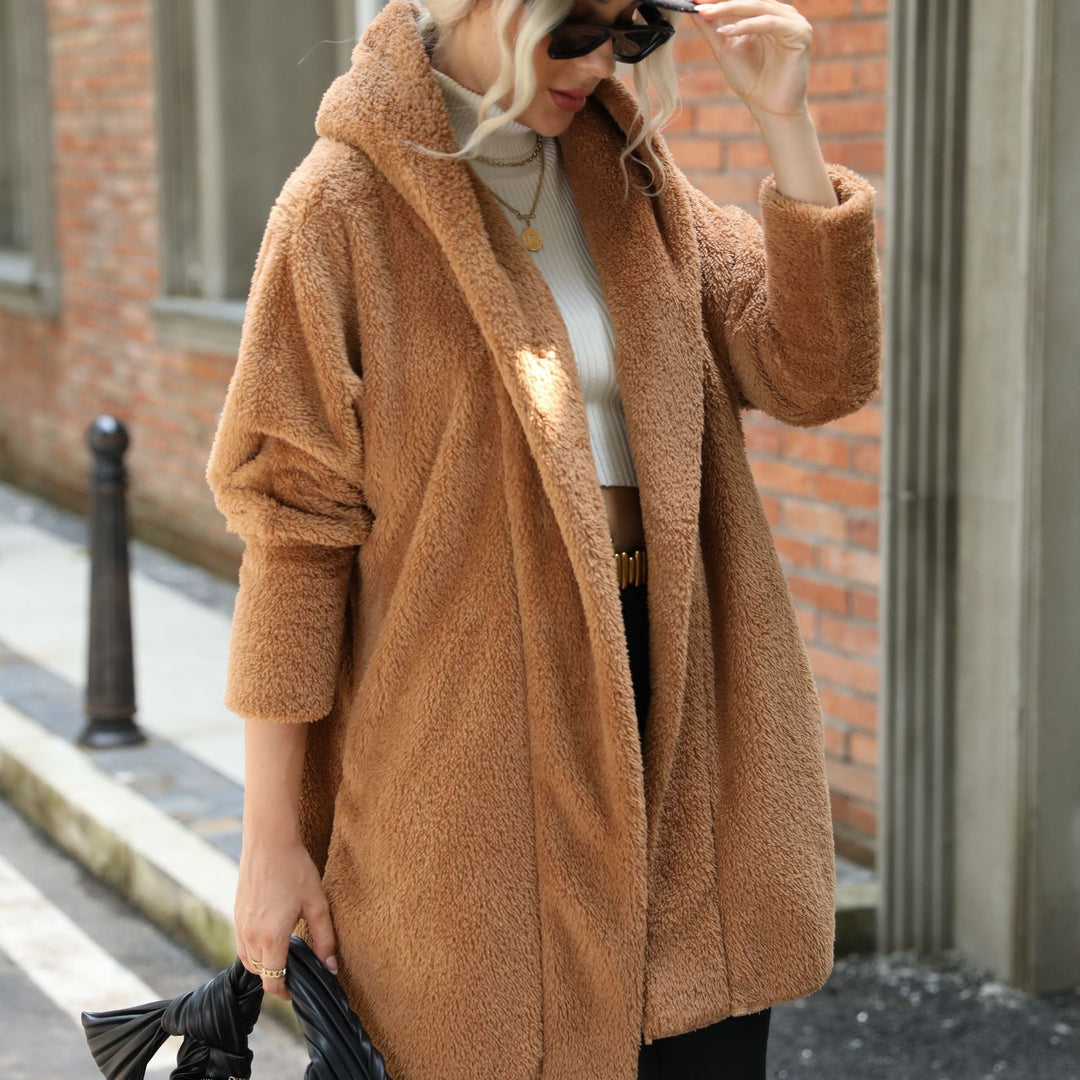 Ladies Oversized Cozy Plush Coat with Large Collar Amarae