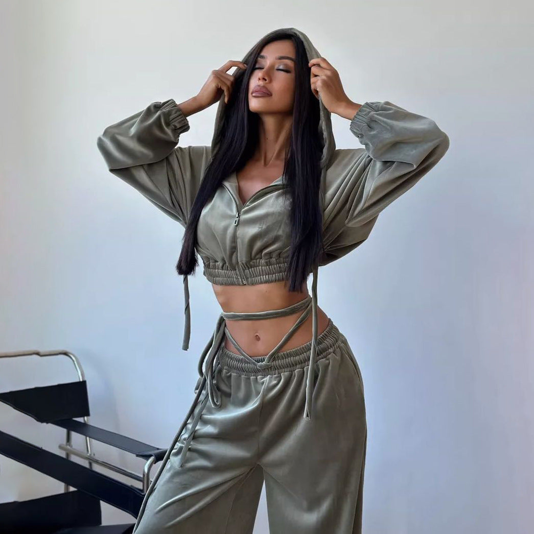 Casual tracksuit for women with hooded top and wide-leg pants Lune London