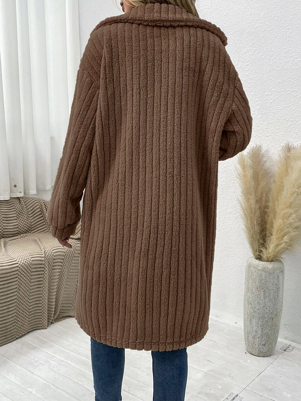 Ladies Comfortable Long Waffle Coat with Pockets and Button Closure Lune London