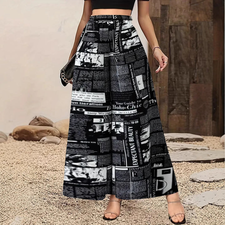 Ladies Long Pleated Skirt with Trendy Fashion Print from Lune London