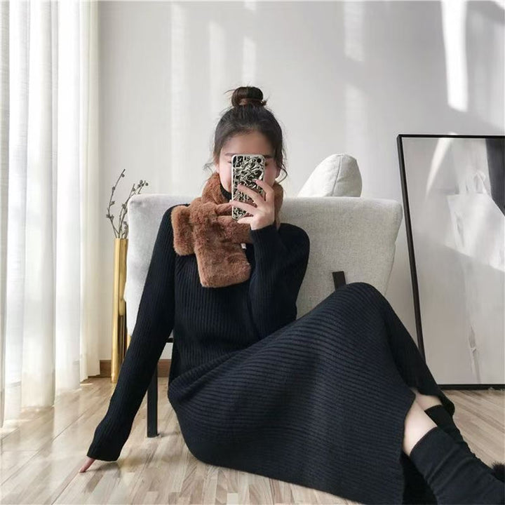 Robe en tricot côtelé pour femmes avec col montant et coupe longue Chic & Stil