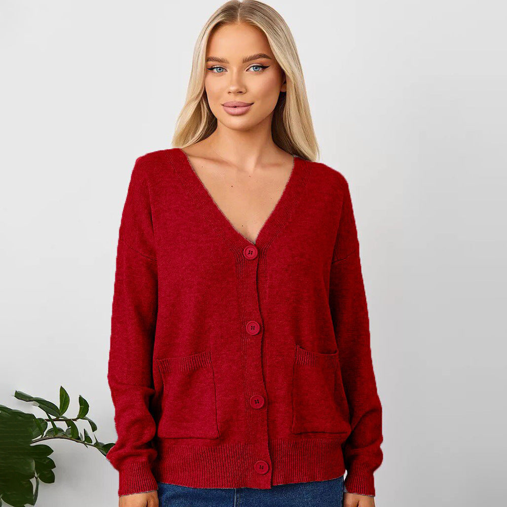 Gilet tricoté décontracté pour femmes avec col en V et poches pratiques Chic & Stil