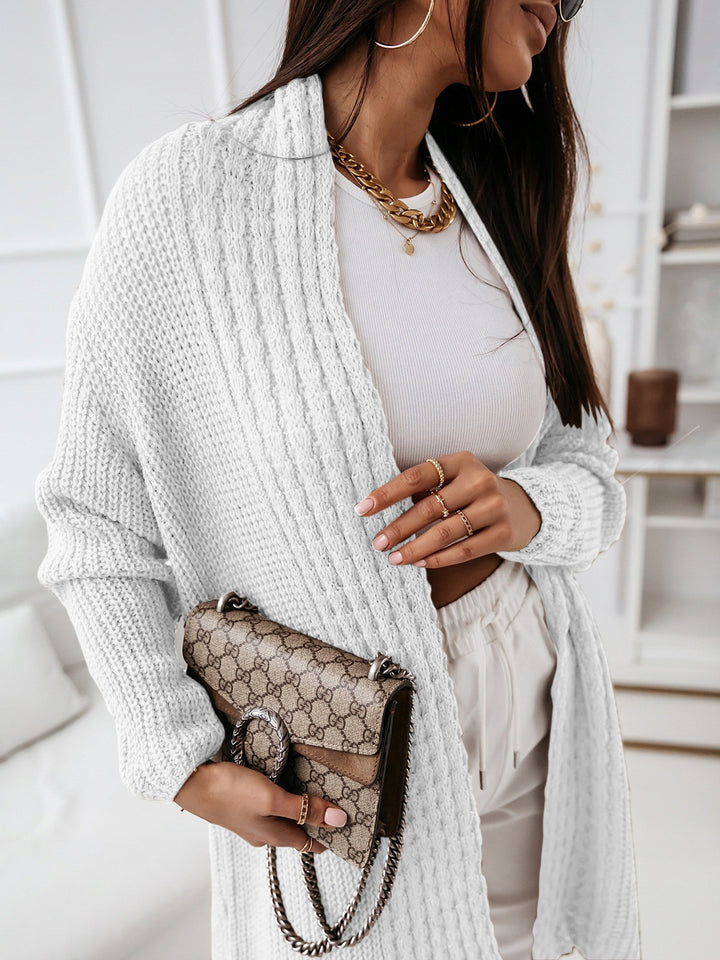 Ladies Chunky Knit Cardigan with Elegant Chic Structure and Style