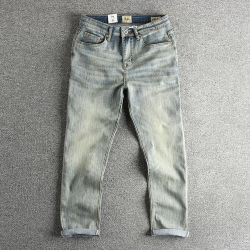 Slim fit jeans for women with a comfortable cut and a casual vintage look Amarae