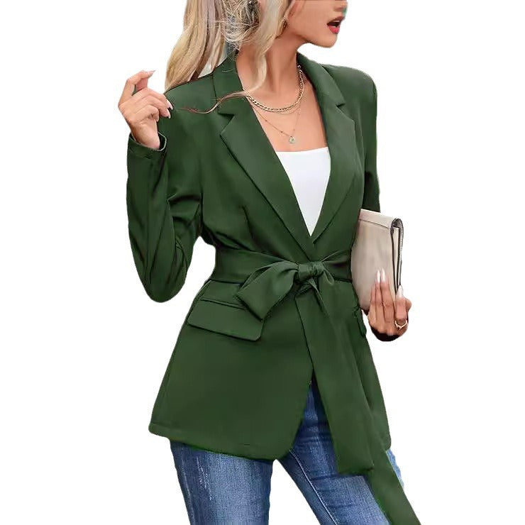 Elegant blazer for women with a belt at the waist and pockets Lune London