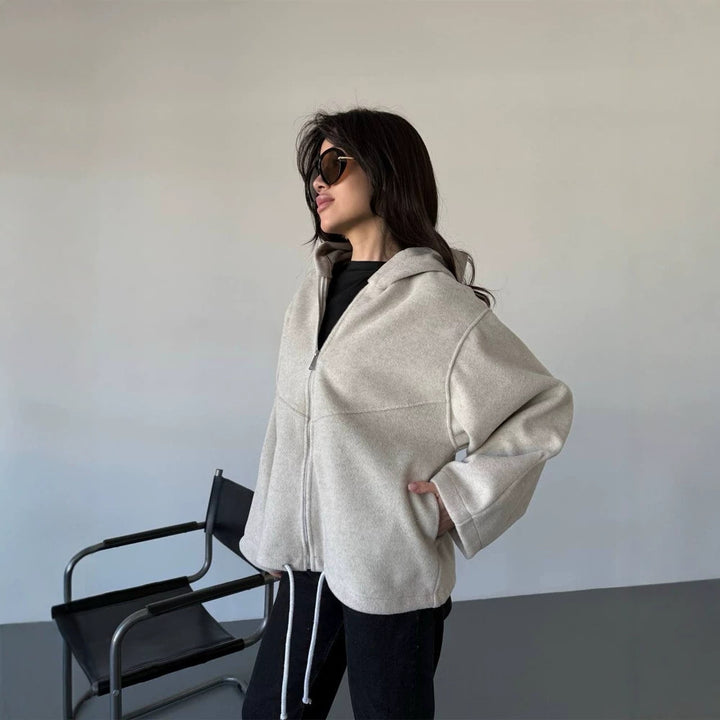Women's Oversize Hoodie Jacket with Zipper and Drawstring Hem Amarae