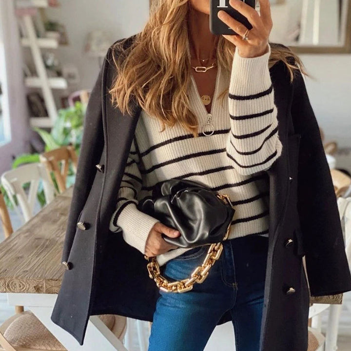 Pull en tricot pour femme avec fermeture éclair tendance et motif à rayures Chic & Stil