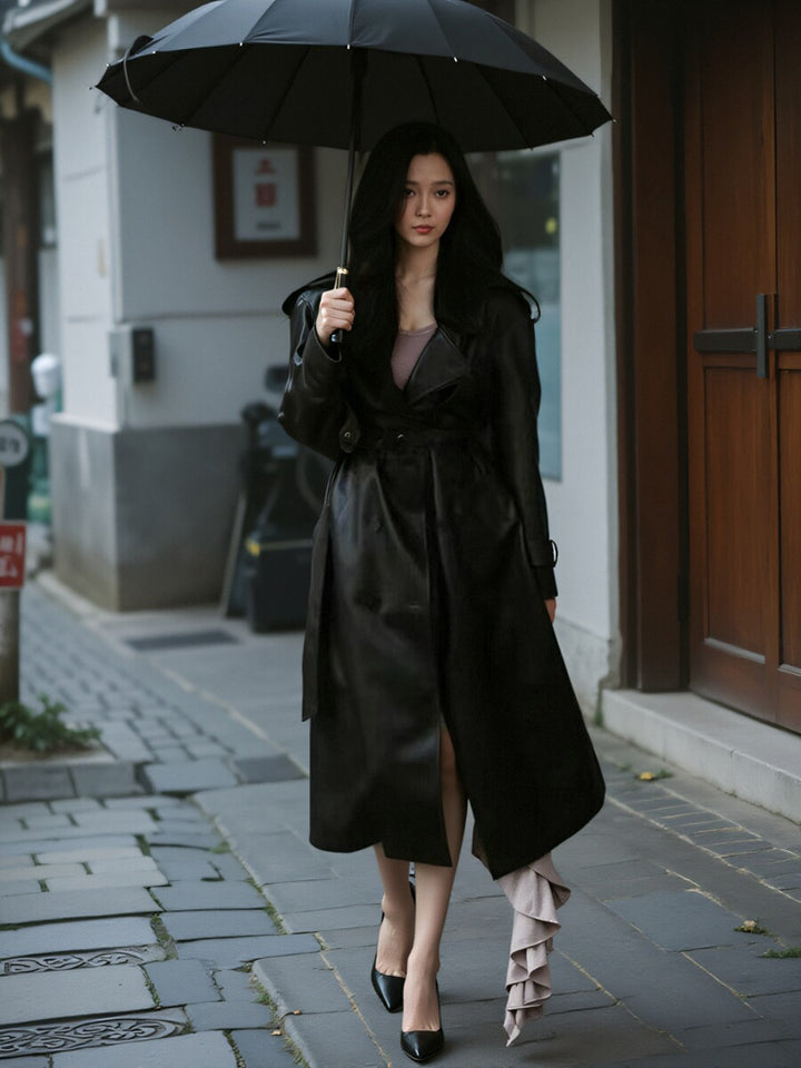 Trendy trench coat for women with belt Lune London