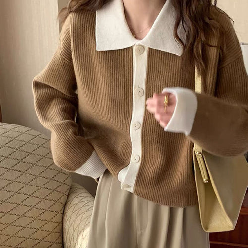 Women knitted cardigan with contrasting collar and button closure Amarae