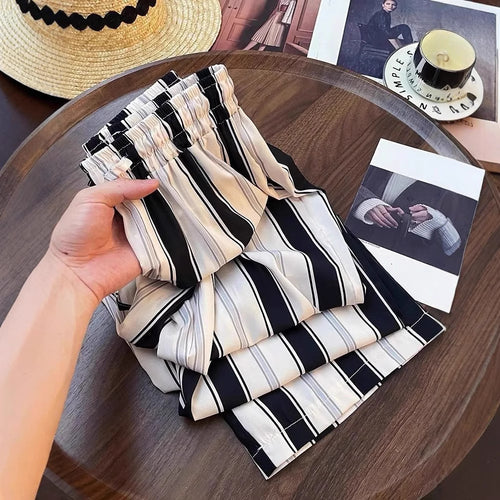 Women Elegant and Comfortable Striped Culotte Shorts Chic & Stil