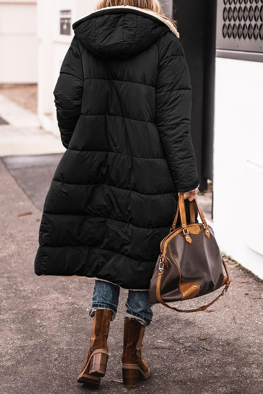 Lune London | Women's long, padded winter jacket with hood and stylish cut