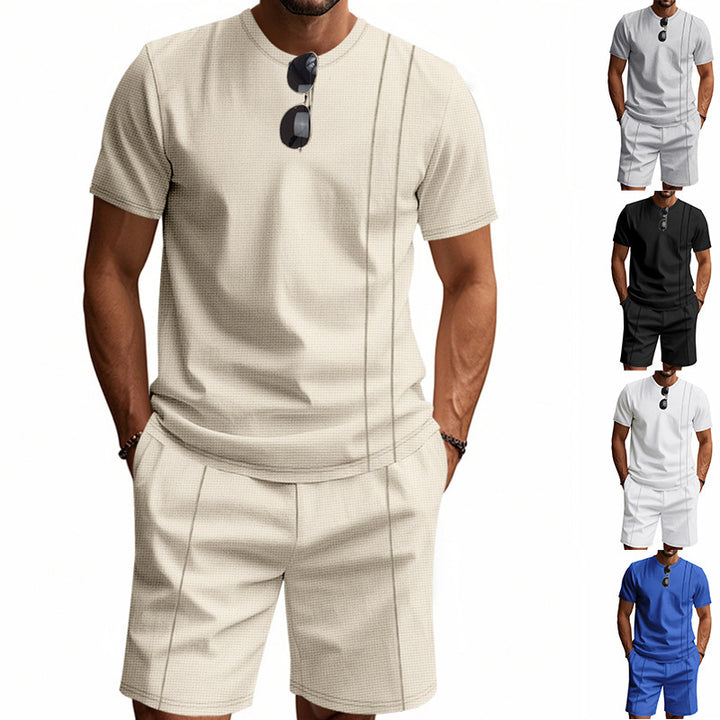 Men's short sleeve set and shorts made of breathable material Lune London