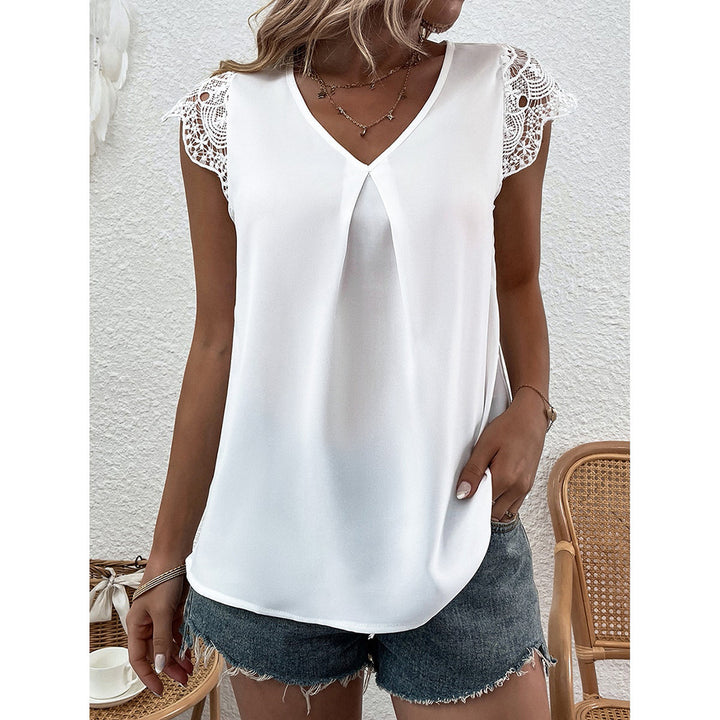 Blouse for women with lace sleeves and V-neck Lune London