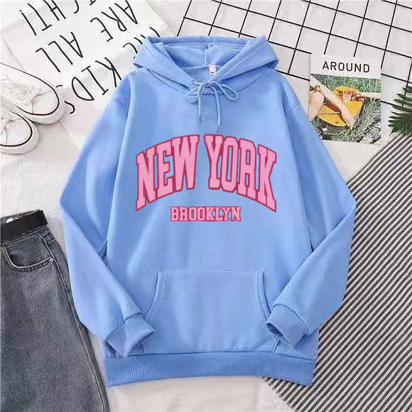 Women's hoodie with trendy New York Brooklyn print Chic & Stil