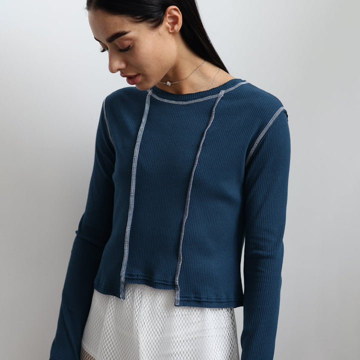 Casual long-sleeve top for women with a ribbed texture inspired by retro years and contrasting seams Lune London