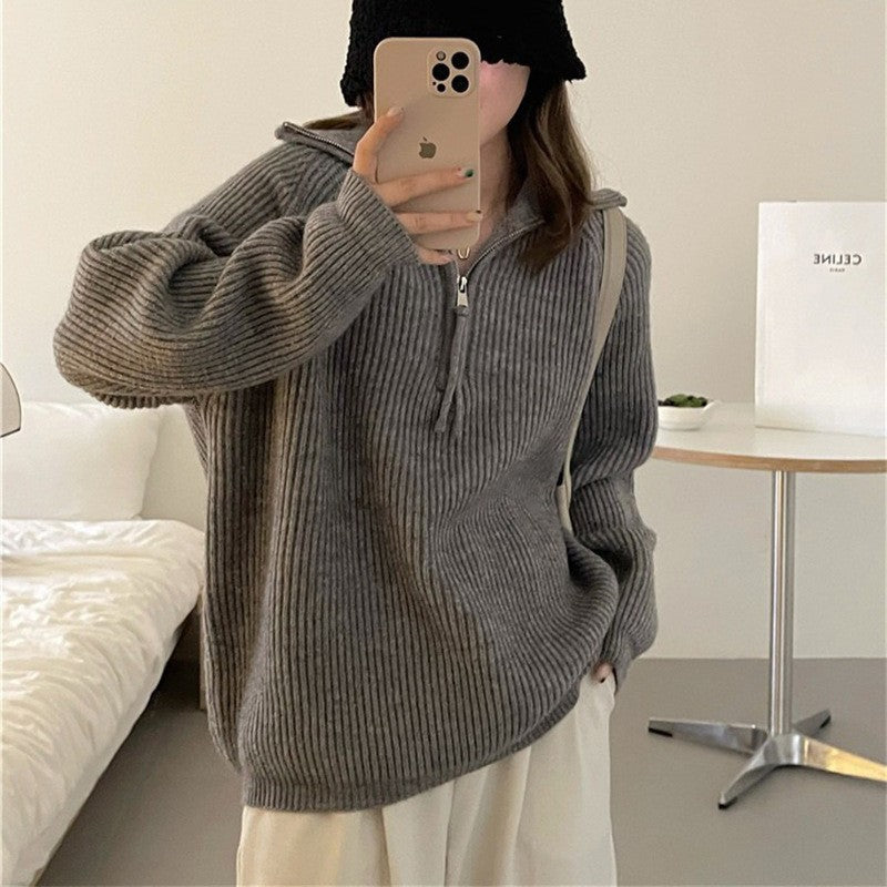 Cozy hoodie for women with high zip Lune London
