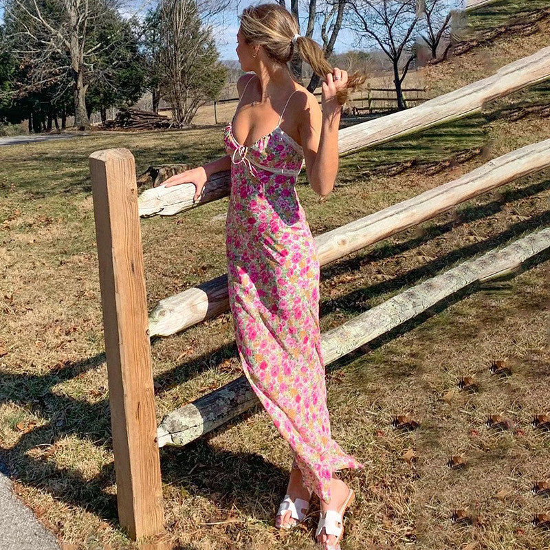 Maxi dress for women with floral print and elegant spaghetti straps Lune London