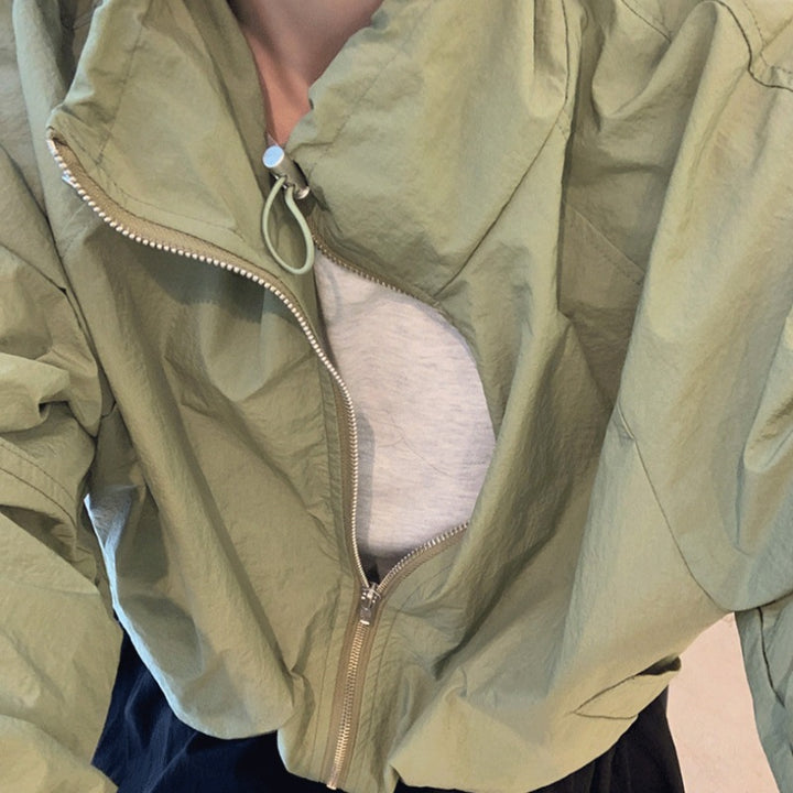 Veste coupe-vent légère pour femmes avec des manches volumineuses Chic & Stil