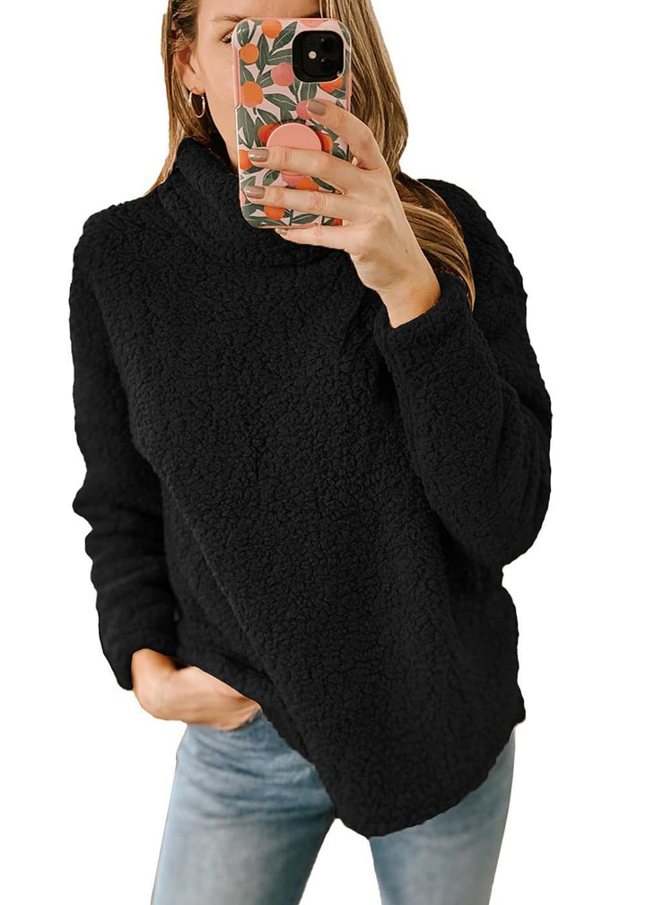 Comfortable sweatshirt pullover for women with high collar and textured fleece Lune London