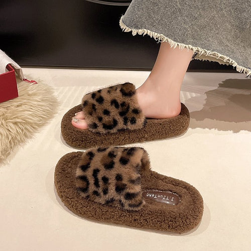 Women soft animal print slippers Amarae