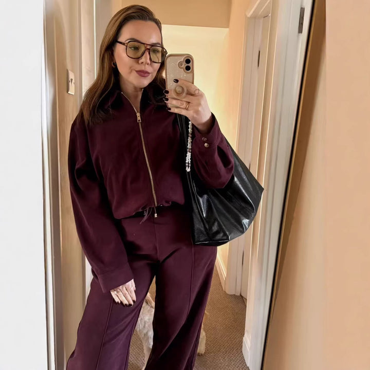 Ladies short cut velour look bomber jacket with lapel collar and elastic hem Amarae