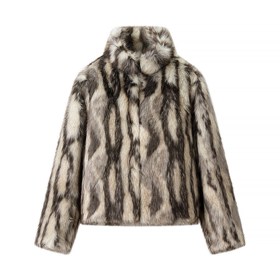Women's Short Cut Faux Fur Jacket with Contrasting Spot Pattern and Stand Collar Amarae