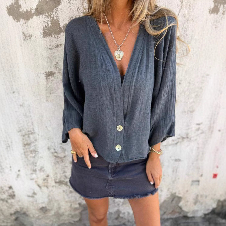 Crossed blouse for women with button closure and lightweight fabric Lune London