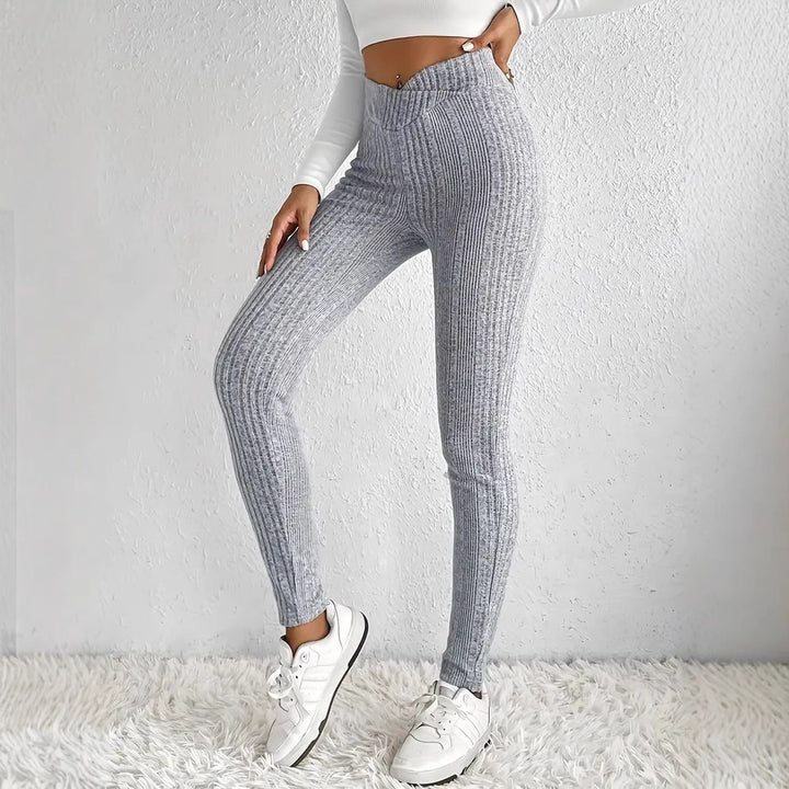 Women's tights with a modern design in ribbed mesh Lune London