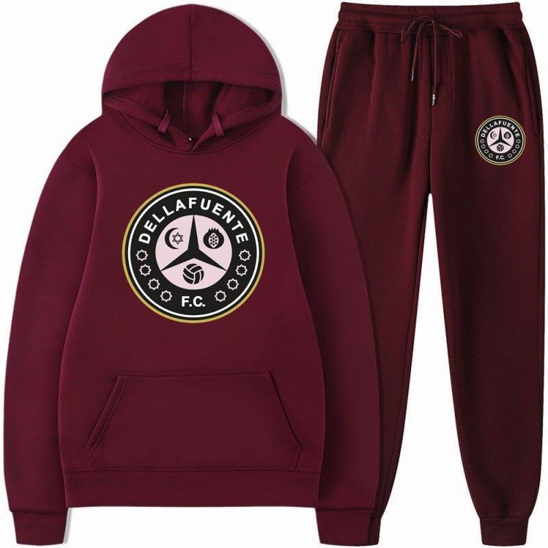 Women's tracksuit with sporty logo and comfortable fit Chic & Stil