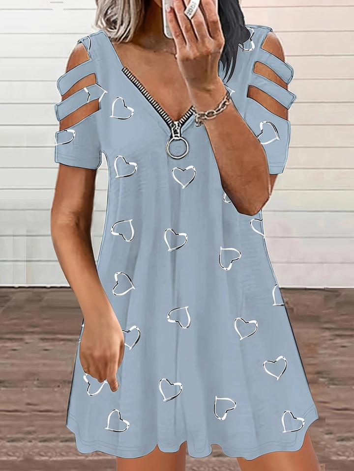Casual dress for women with cut-out sleeves and heart pattern Lune London
