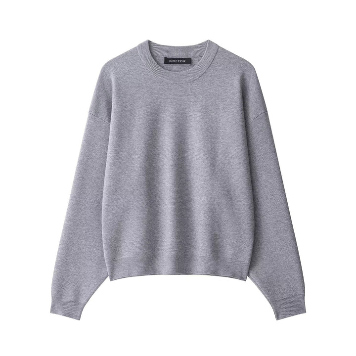 Casual sweatshirt for women with a loose fit and a modern round neck Lune London