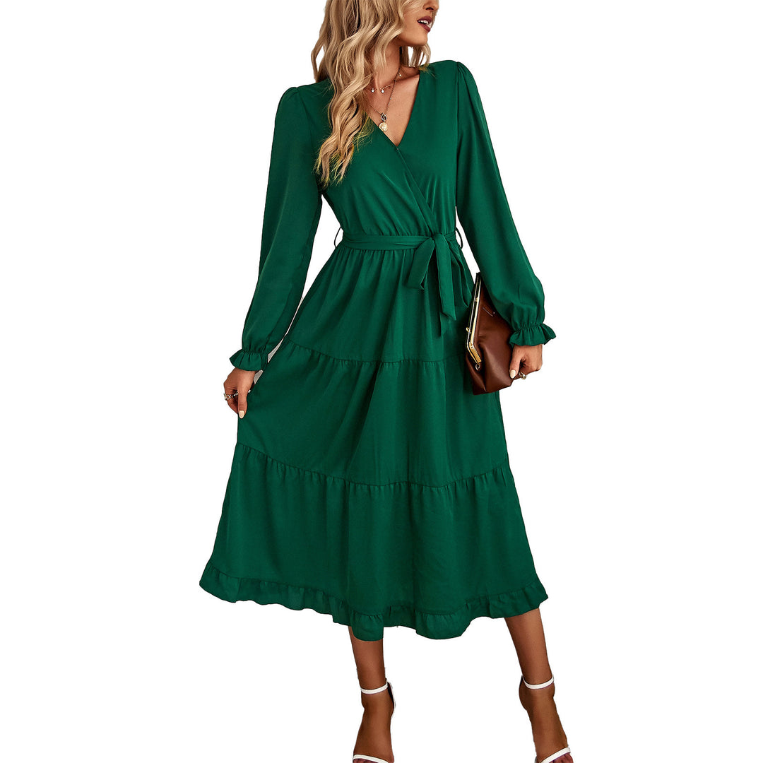 Long dress for women with wrap effect and chic and stylish clothing details