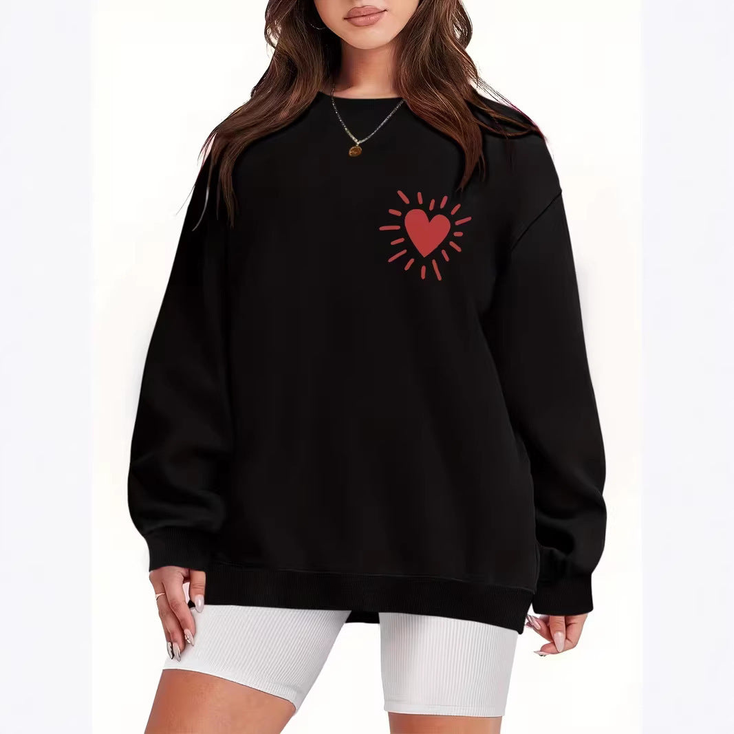 Women's sweatshirt with casual heart motif and oversized fit Lune London