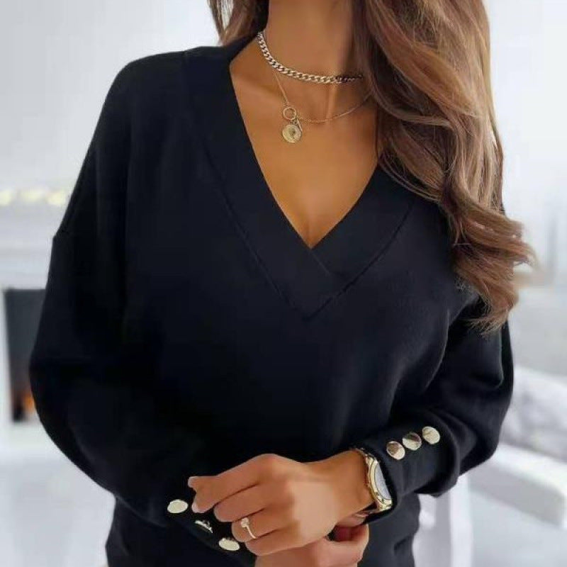 Casual women's V-neck sweater in soft cotton blend Lune London