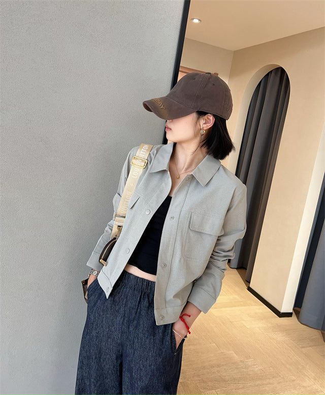 Women's Short Overshirt Jacket made of textured canvas with chest pockets Amarae