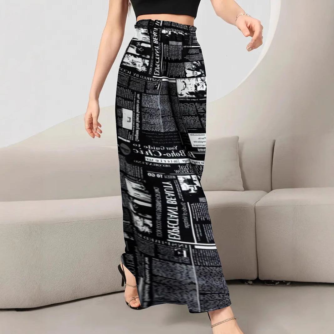 Ladies Long Pleated Skirt with Trendy Fashion Print from Lune London